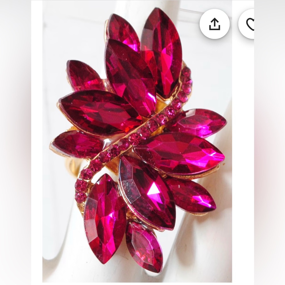 Hot Pink Gemstone Stretchy Ring NWOT